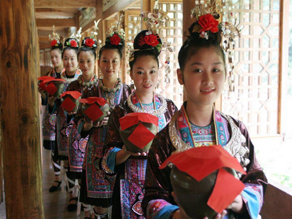 גווילין Longsheng Dtw Hotspring Resorts מראה חיצוני תמונה